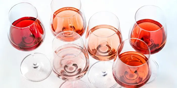 Escala de tonos de vino rosé