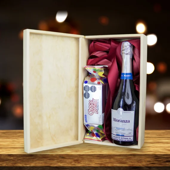 CAJA DE REGALO AMOR Y AMISTAD (UN VINO + CHOCOLATES)